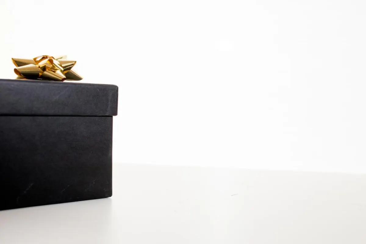 Caja regalo cerrada