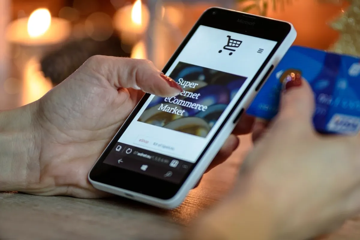Compra online desde un teléfono móvil